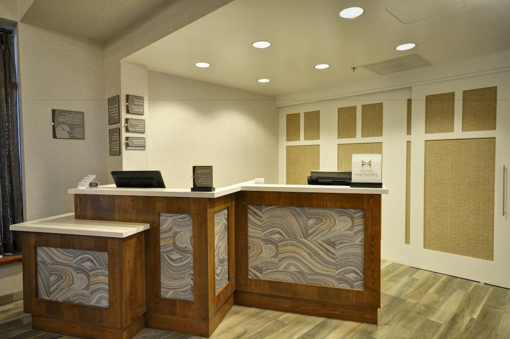 Homewood Suites By Hilton Phoenix-Biltmore Bagian luar foto
