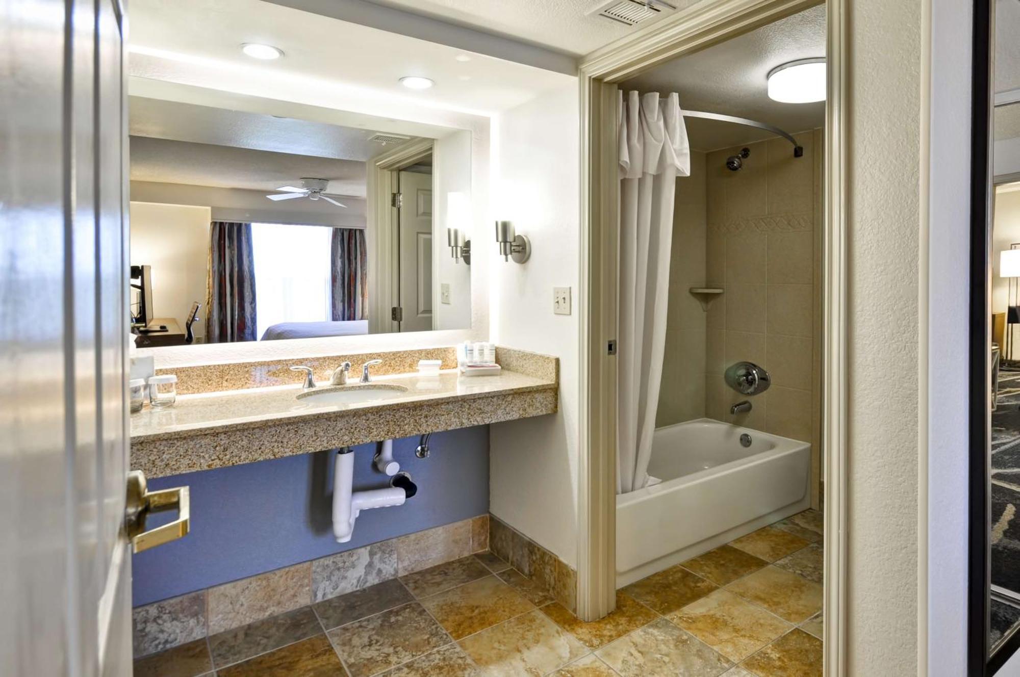 Homewood Suites By Hilton Phoenix-Biltmore Bagian luar foto