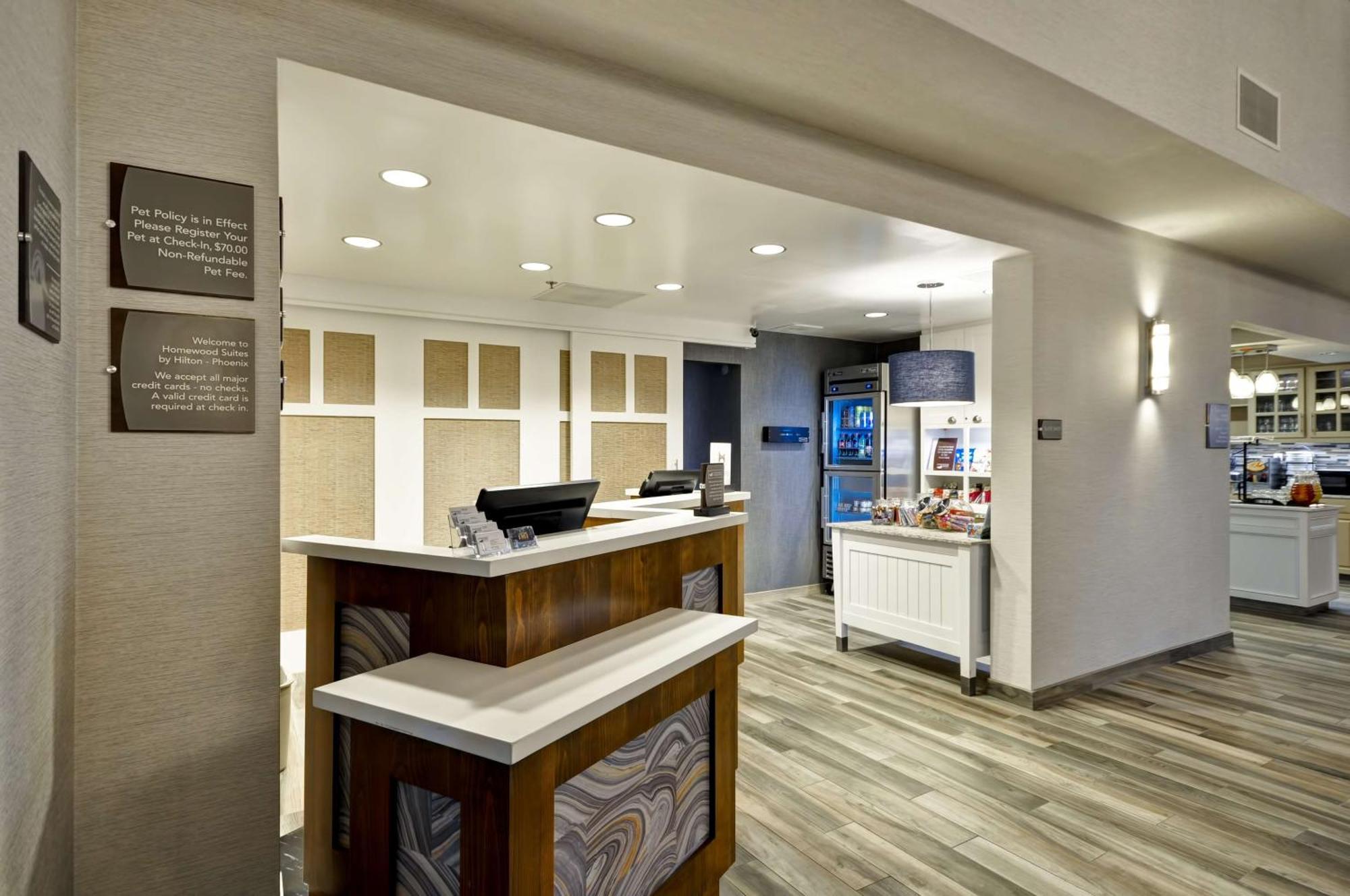 Homewood Suites By Hilton Phoenix-Biltmore Bagian luar foto